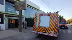 Corpo de Bombeiros é acionado para debelar incêndio no Vapt-Vupt de Goianésia