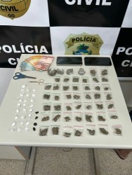 PCGO prende casal que anunciava venda de drogas em status de aplicativo de mensagens