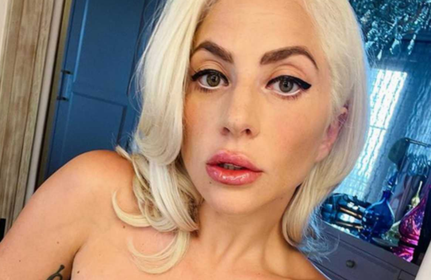 Lady Gaga negocia show histórico em Copacabana para maio de 2025