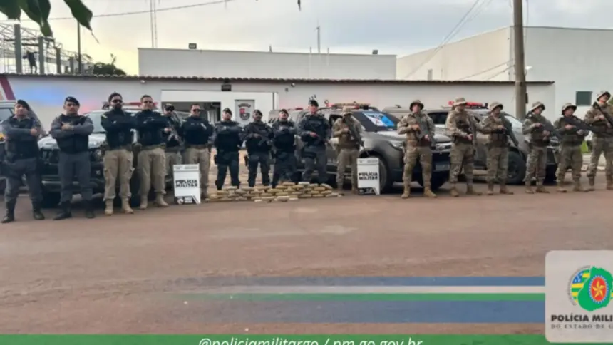 Operação integrada entre forças de segurança apreende droga avaliada em R$ 1 milhão Operação integrada entre forças de segurança apreende droga avaliada em R$ 1 milhão