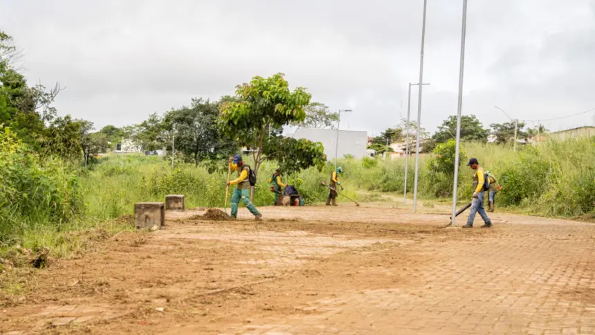 Prefeitura de Goianésia inicia limpeza do Parque Municipal Haroldo Carrilho e Lagoa do Negrinho Carrilho Prefeitura de Goianésia inicia limpeza do Parque Municipal Haroldo Carrilho e Lagoa do Negrinho Carrilho