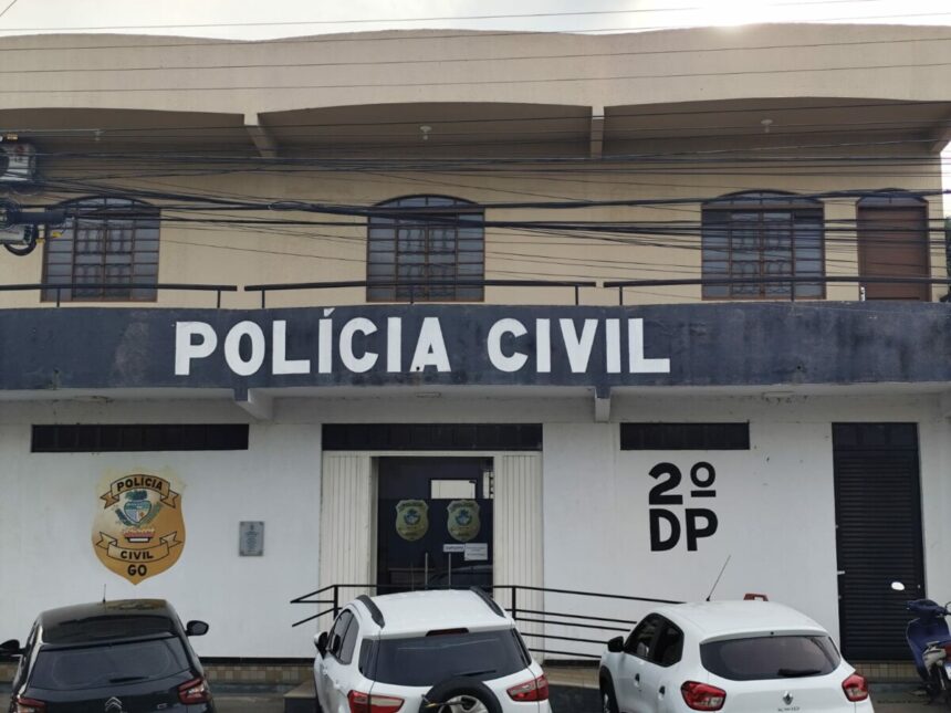 PCGO prende investigado por oferecer serviços de móveis planejados e marcenaria e não entregar mercadorias