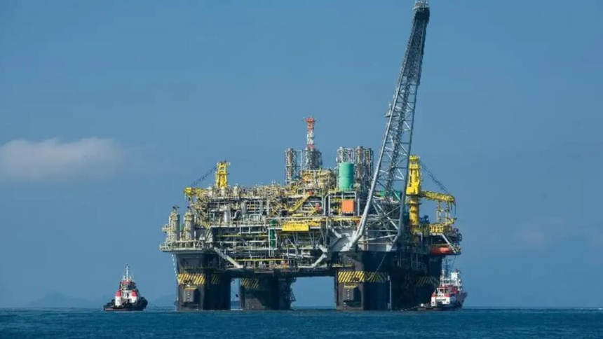 Aumento dos Preços do Petróleo em 2025: Impactos das Negociações da Guerra na Ucrânia e Ataques a Oleodutos Russos