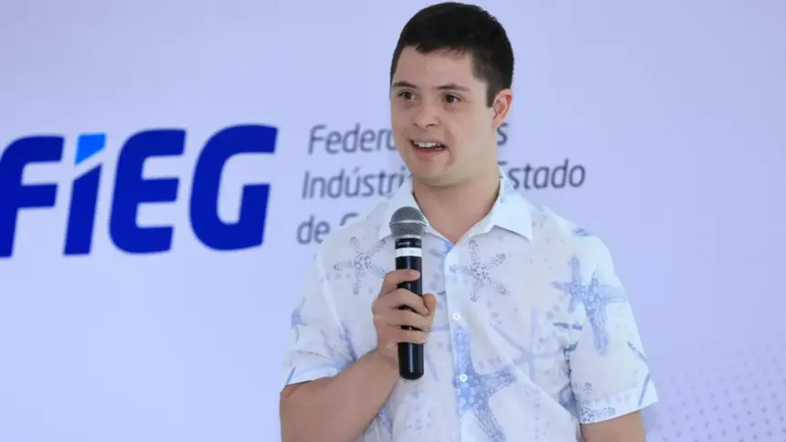 João Vitor reforça luta pela inclusão em ação contra o capacitismo durante jogo entre Goianésia e Goiás João Vitor reforça luta pela inclusão em ação contra o capacitismo durante jogo entre Goianésia e Goiás