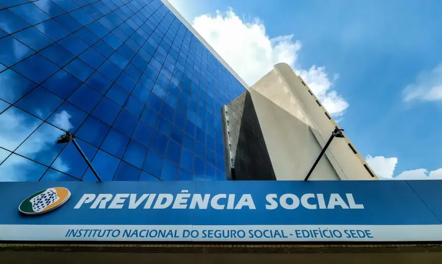 13º salário: confira datas do pagamento antecipado para aposentados, pensionistas e beneficiários do INSS
