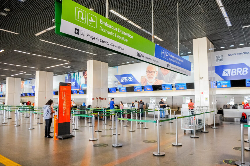 Aeroportos: Super feriado coloca quase 300 voos extras no ar Aeroportos: Super feriado coloca quase 300 voos extras no ar