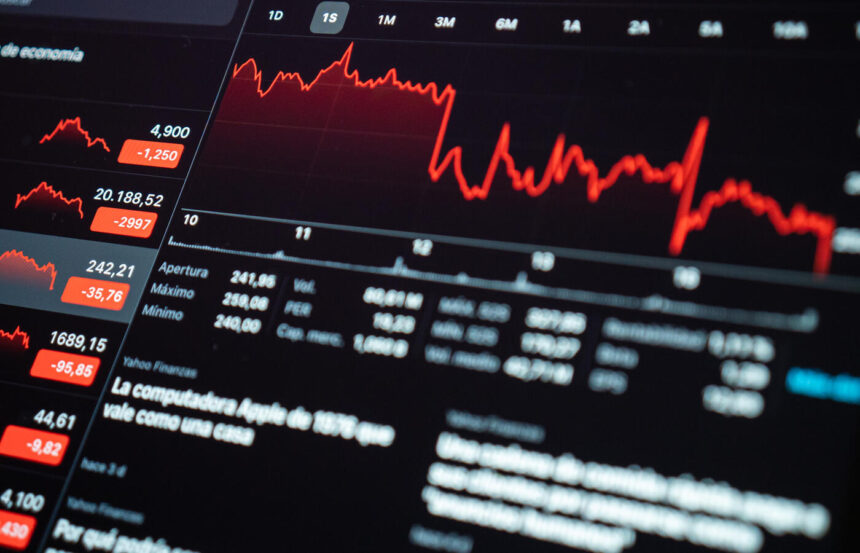 Ibovespa fecha com recuo de 1,13%