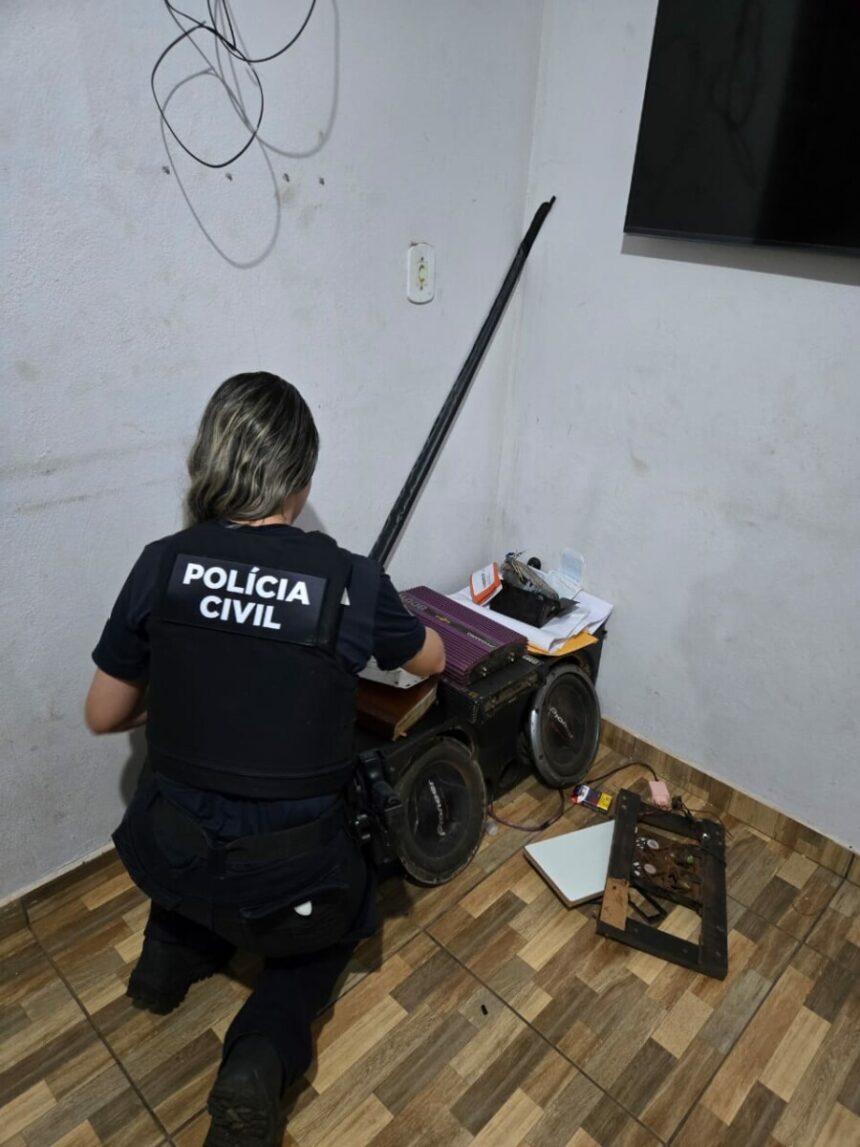 Polícia Civil prende gerente de boate investigado por embriagar funcionária, estuprá-la e gravar atos sexuais com o celular dela