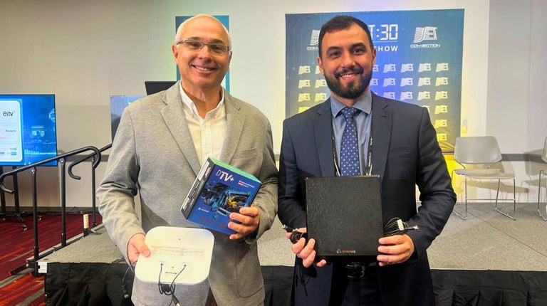 TV 3.0: Ministério das Comunicações recebe primeiros protótipos de antena e de conversor TV 3.0: Ministério das Comunicações recebe primeiros protótipos de antena e de conversor