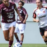 Flamengo vence e tira invencibilidade da Ferroviária no Brasileirão A1