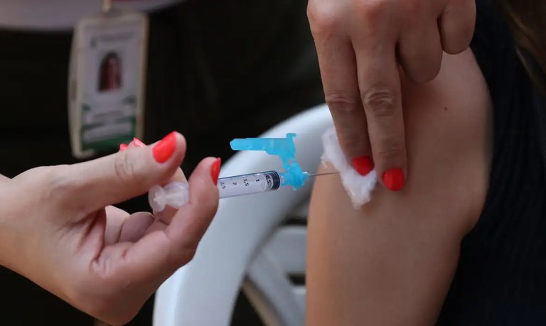 HPV: vacinação é forma mais eficaz de proteção HPV: vacinação é forma mais eficaz de proteção