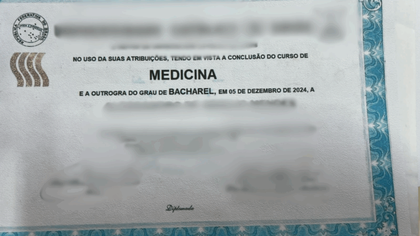 PCGO prende homem em flagrante por falsificação e venda de diplomas – Policia Civil do Estado de Goiás