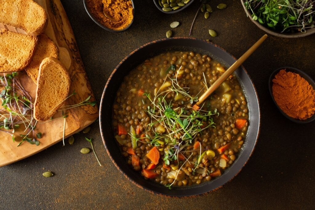 5 sopas e cremes ricos em fibras para o almoço 5 sopas e cremes ricos em fibras para o almoço