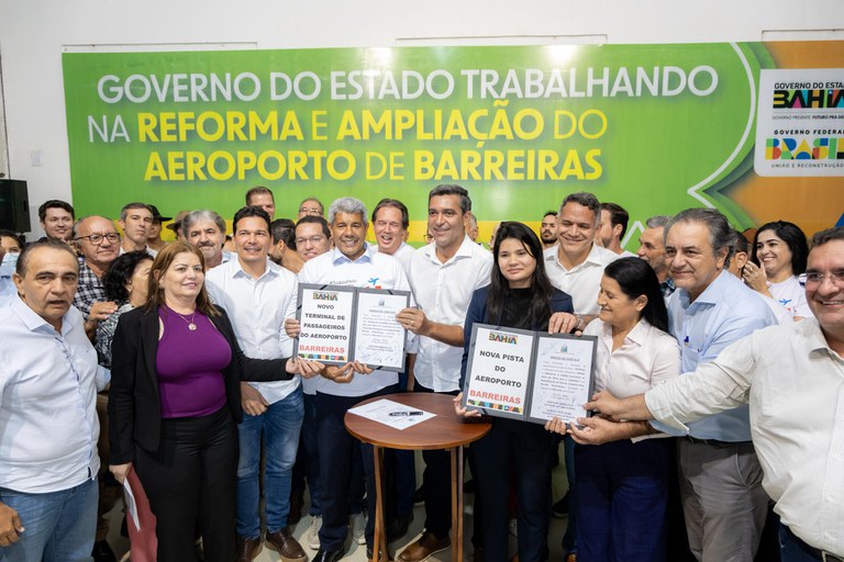 Aeroporto de Barreiras (BA) vai passar por modernização e pode atrair novos voos para o oeste baiano Aeroporto de Barreiras (BA) vai passar por modernização e pode atrair novos voos para o oeste baiano