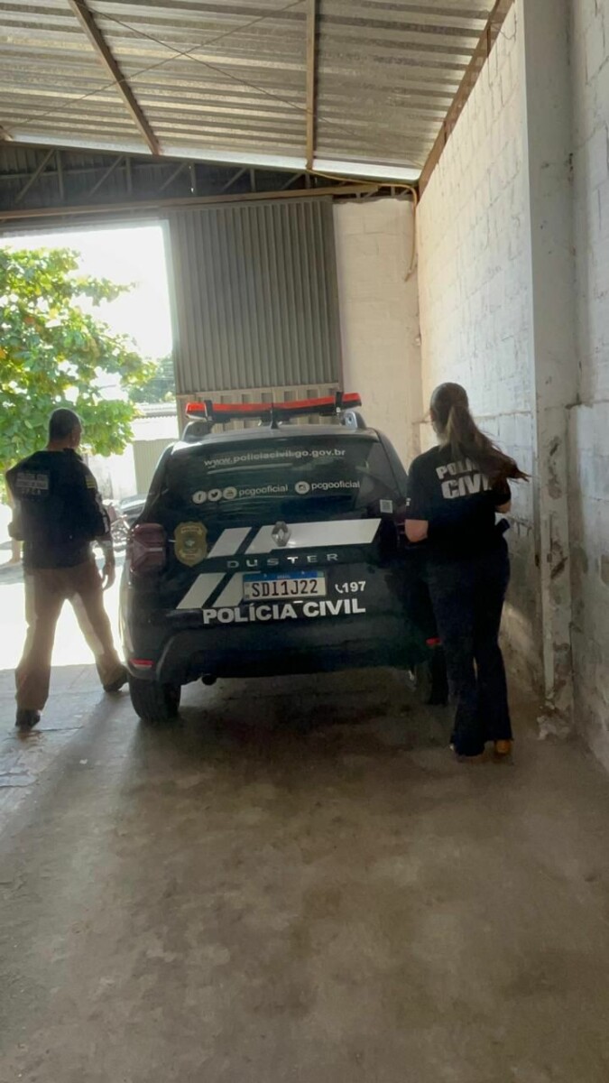 Polícia Civil prende homem investigado por abuso sexual contra filha de seu colega de trabalho, em Goiânia – Policia Civil do Estado de Goiás Polícia Civil prende homem investigado por abuso sexual contra filha de seu colega de trabalho, em Goiânia – Policia Civil do Estado de Goiás