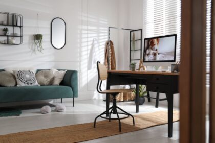 4 dicas para integrar o home office à sala de estar
