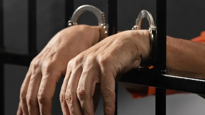 Homem é preso após tentar invadir hotel em Goianésia e ameaçar ex-companheira de morte