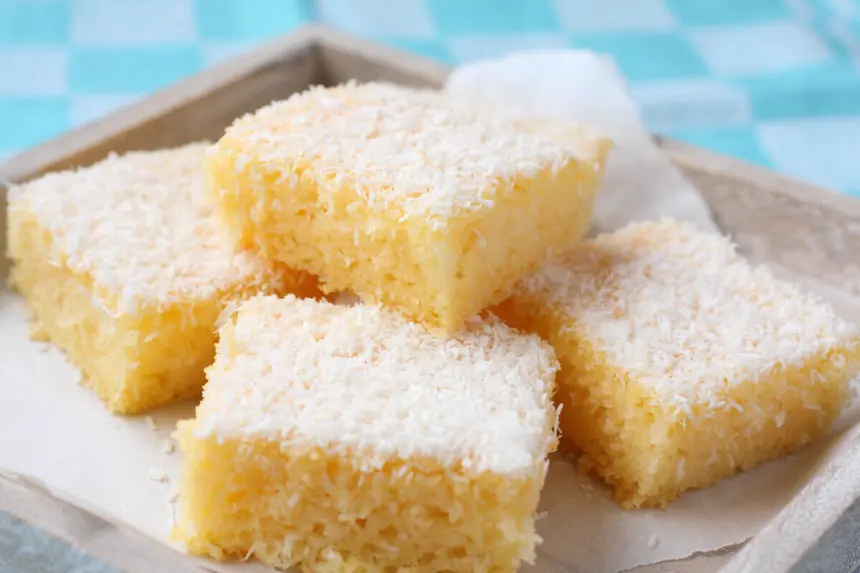 8 receitas de bolo sem lactose fáceis de fazer