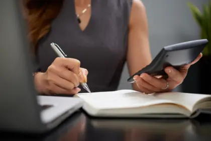 Como calcular valores a receber na saída do emprego com precisão
