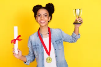 5 benefícios de participar das Olimpíadas Científicas