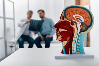6 tipos de câncer de cabeça e pescoço
