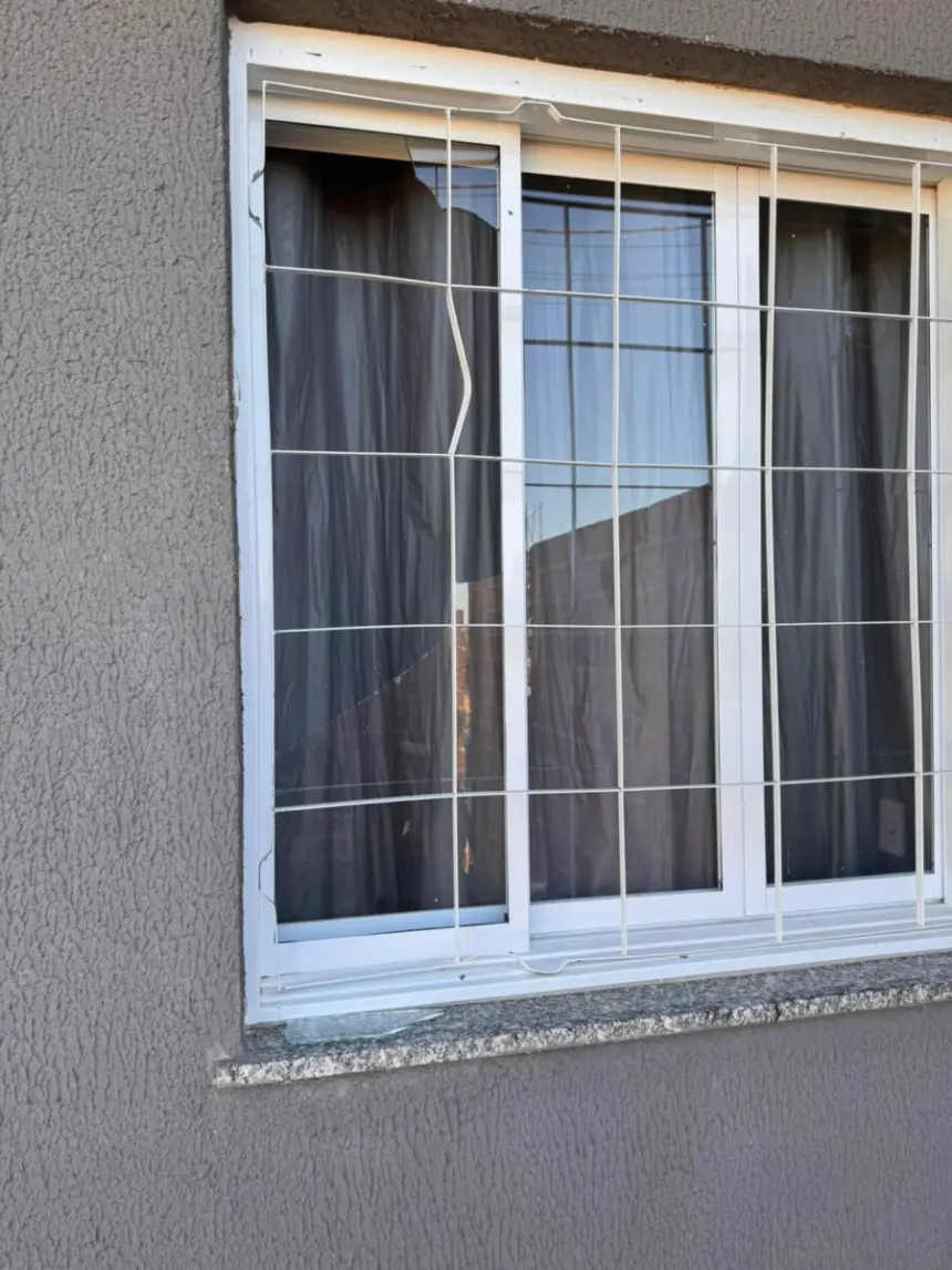PCGO prende jovem em flagrante por invadir casa, ameaçar e danificar bens da ex-namorada em Piracanjuba – Policia Civil do Estado de Goiás PCGO prende jovem em flagrante por invadir casa, ameaçar e danificar bens da ex-namorada em Piracanjuba – Policia Civil do Estado de Goiás