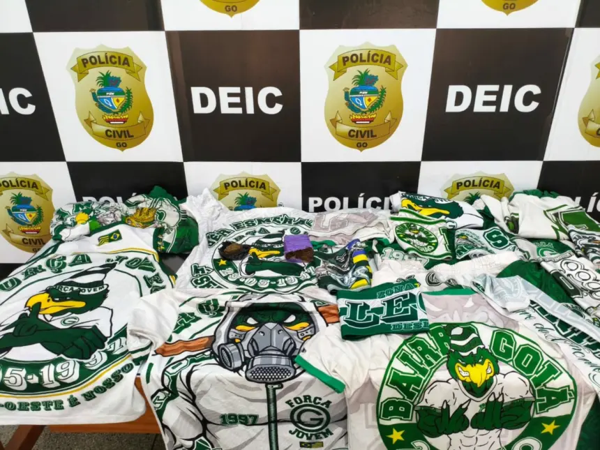 PCGO prende líder de torcida organizada envolvido no tráfico de drogas e numa emboscada, em Goiânia – Policia Civil do Estado de Goiás PCGO prende líder de torcida organizada envolvido no tráfico de drogas e numa emboscada, em Goiânia – Policia Civil do Estado de Goiás