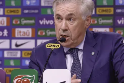 Ancelotti investe em novos jogadores em convocação para Eliminatórias