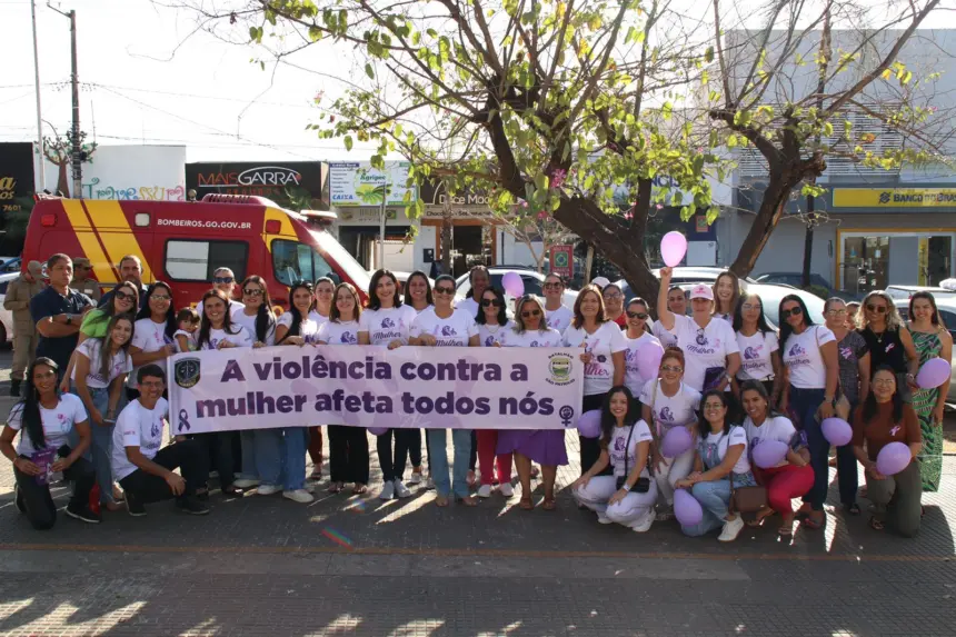 Procuradoria da Mulher, da Câmara Municipal de Goianésia, promove ações em defesa das mulheres Procuradoria da Mulher, da Câmara Municipal de Goianésia, promove ações em defesa das mulheres