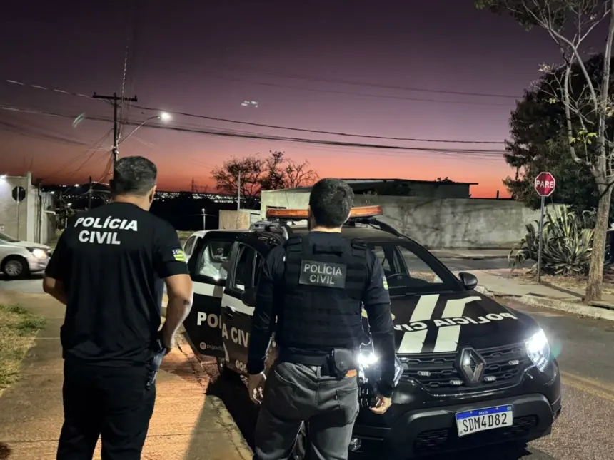Operação Harvest cumpre mandado de buscas contra contadora suspeita de sonegar tributos em diversas empresas do ramo de grãos Operação Harvest cumpre mandado de buscas contra contadora suspeita de sonegar tributos em diversas empresas do ramo de grãos