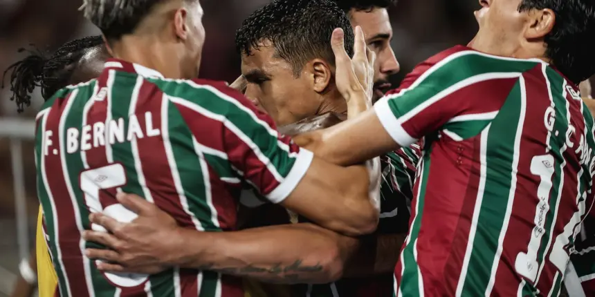 Fluminense quebra jejum de vitórias e vence o Botafogo por 2 a 0 Fluminense quebra jejum de vitórias e vence o Botafogo por 2 a 0