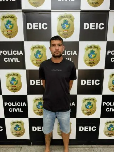 PCGO prende foragido em 2ª fase da Operação Invasores, integrante de torcida organizada, investigado por diversos crimes PCGO prende foragido em 2ª fase da Operação Invasores, integrante de torcida organizada, investigado por diversos crimes