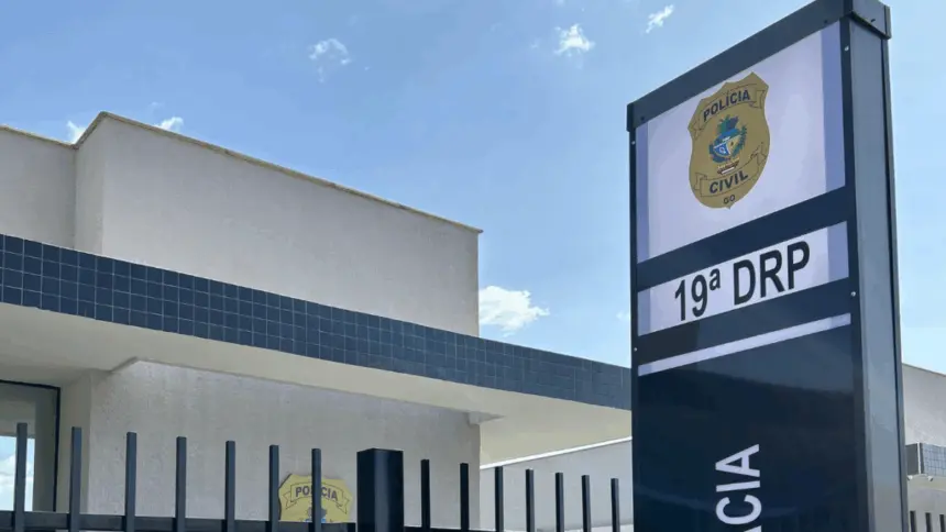 PCGO prende filho por agredir e injuriar pai idoso em Caldas Novas – Policia Civil do Estado de Goiás PCGO prende filho por agredir e injuriar pai idoso em Caldas Novas – Policia Civil do Estado de Goiás