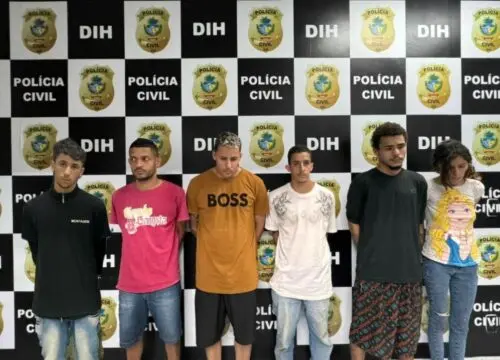 PCGO prende seis integrantes de facção criminosa envolvidos em homicídio no Jardim Cerrado IV, em Goiânia – Policia Civil do Estado de Goiás PCGO prende seis integrantes de facção criminosa envolvidos em homicídio no Jardim Cerrado IV, em Goiânia – Policia Civil do Estado de Goiás