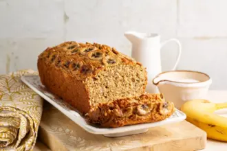 4 receitas de bolo de banana fit para o lanche da tarde