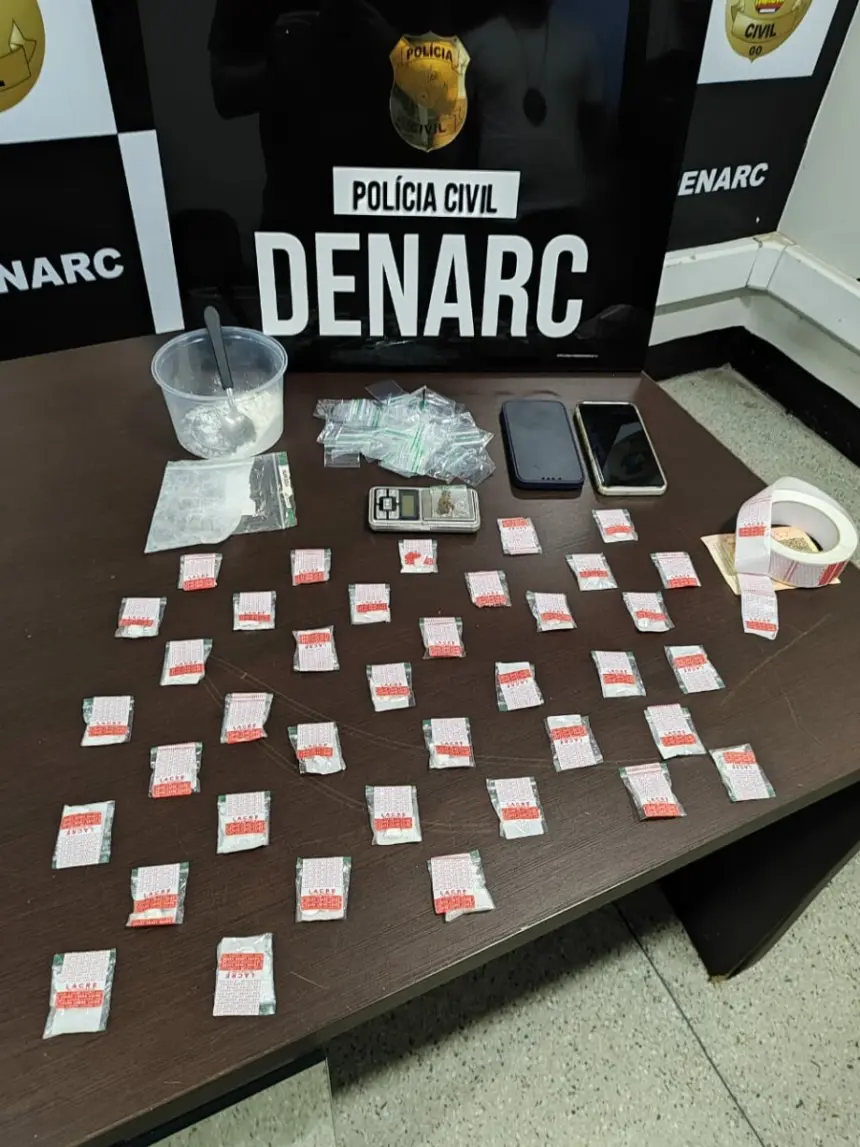 PCGO prende investigado que adquiriu “carteira de clientes” de rival para tentar liderar o tráfico de drogas no Jd. Santo Antônio, em Goiânia PCGO prende investigado que adquiriu “carteira de clientes” de rival para tentar liderar o tráfico de drogas no Jd. Santo Antônio, em Goiânia