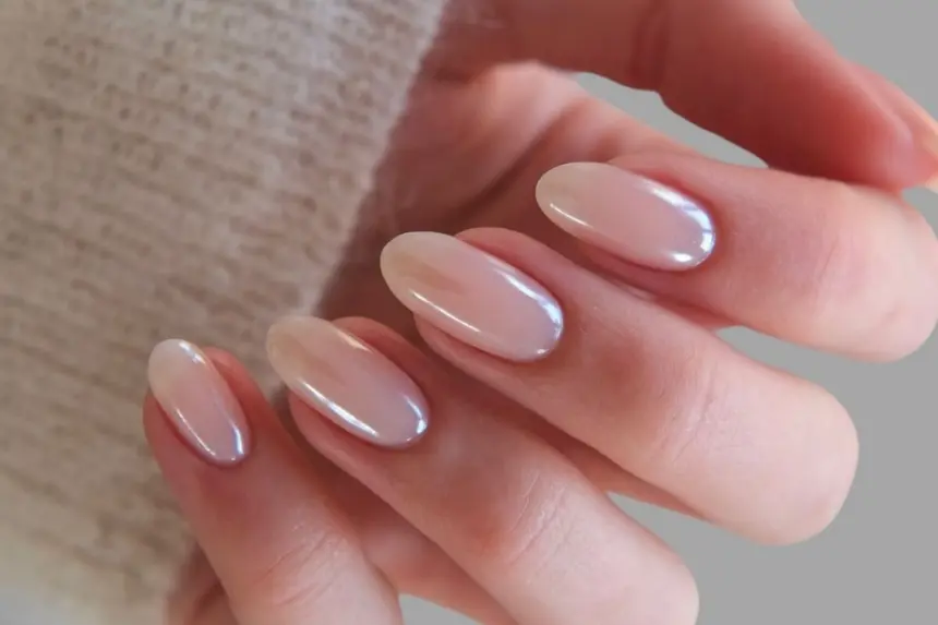 3 tendências de unhas com acabamento espelhado 3 tendências de unhas com acabamento espelhado