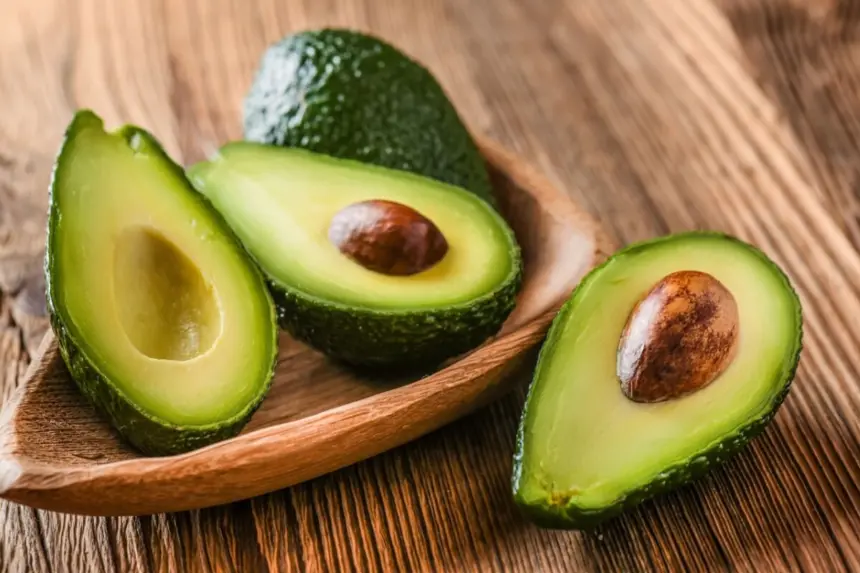 9 frutas com gorduras que fazem bem à saúde 9 frutas com gorduras que fazem bem à saúde