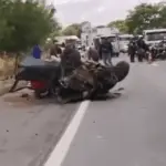 Atualização: Colisão entre carro e ambulância deixa três mortos e três feridos na BR-153