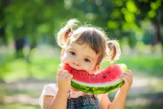 3 hábitos saudáveis para prevenir a obesidade em crianças