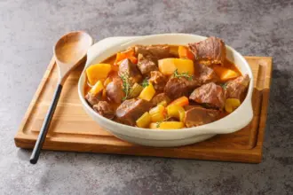 5 receitas práticas e deliciosas de picadinho para o almoço