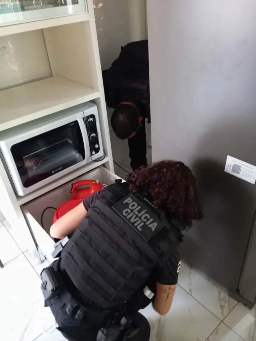 Polícia Civil prende homem por importunação sexual contra rapaz de 19 anos em Uruaçu – Policia Civil do Estado de Goiás Polícia Civil prende homem por importunação sexual contra rapaz de 19 anos em Uruaçu – Policia Civil do Estado de Goiás