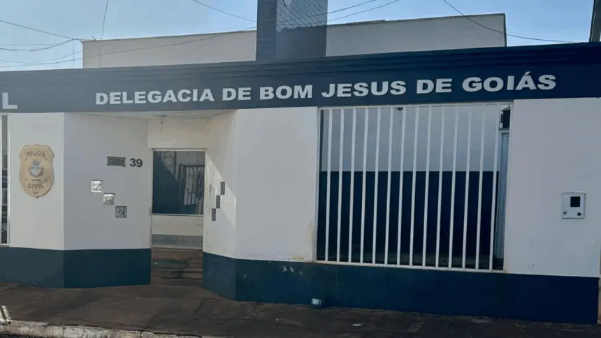 PCGO prende homem por ameaçar de morte a avó em Bom Jesus de Goiás – Policia Civil do Estado de Goiás PCGO prende homem por ameaçar de morte a avó em Bom Jesus de Goiás – Policia Civil do Estado de Goiás