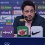 Arthur Elias convocação seleção para últimos amistoso do ano na Europa