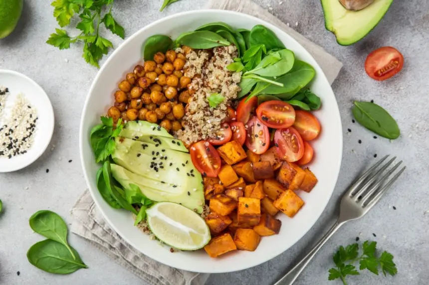 Almoço saudável: 5 pratos leves e práticos para o dia a dia Almoço saudável: 5 pratos leves e práticos para o dia a dia