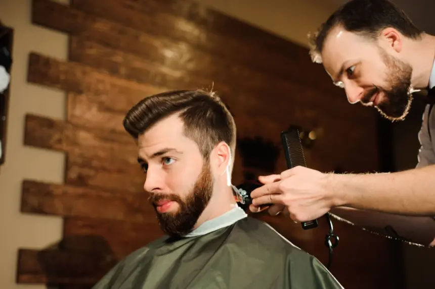 4 cortes de cabelo masculinos clássicos em alta 4 cortes de cabelo masculinos clássicos em alta