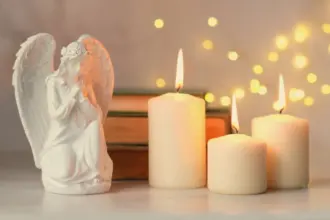 Conecte-se aos anjos da guarda com 3 orações poderosas de fé e proteção