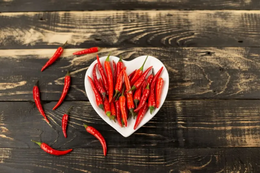 Simpatias com pimenta: 4 rituais para fortalecer o amor Simpatias com pimenta: 4 rituais para fortalecer o amor