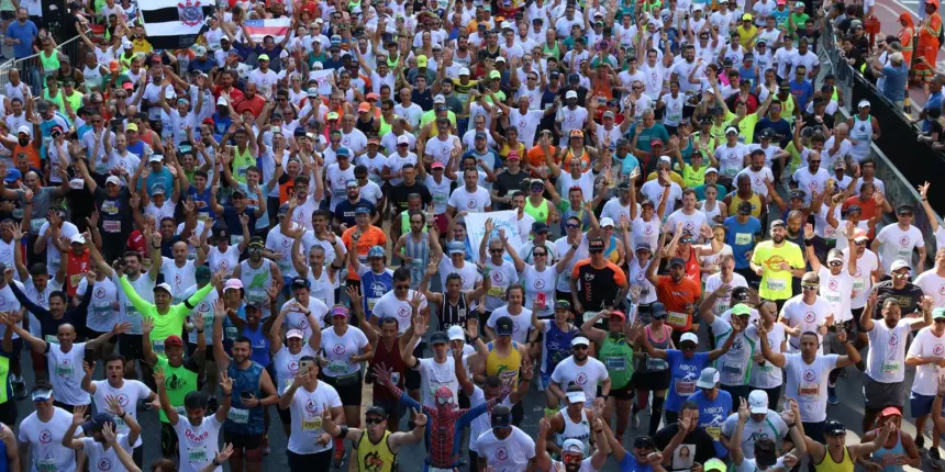 Com recorde de atletas, corrida de São Silvestre terá centésima edição Com recorde de atletas, corrida de São Silvestre terá centésima edição