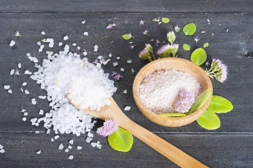 Aprenda a usar o sal grosso para banho de limpeza espiritual Aprenda a usar o sal grosso para banho de limpeza espiritual